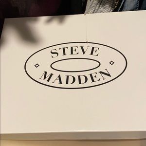 Steven Madden leather boots